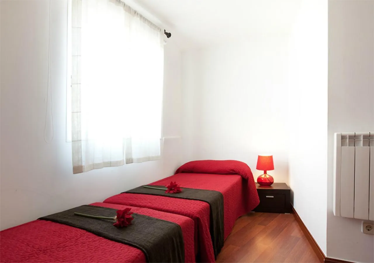 Sunset Apartment Barcelona 0*,  Spain